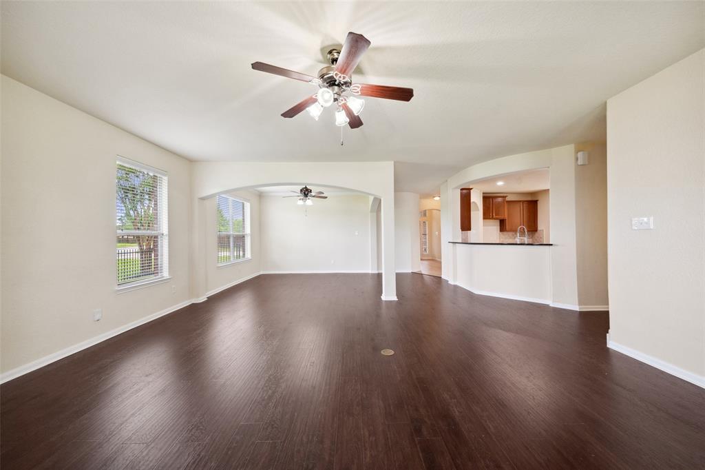 8815 E Windhaven Terrace Trail, Cypress, Texas image 12