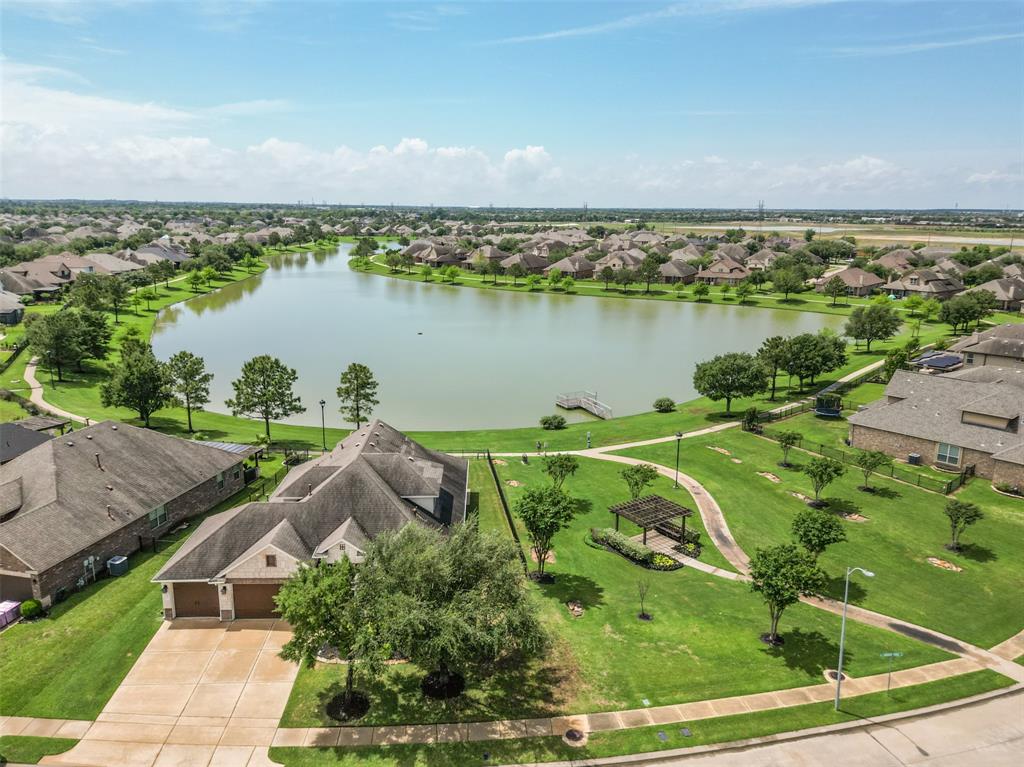 8815 E Windhaven Terrace Trail, Cypress, Texas image 29