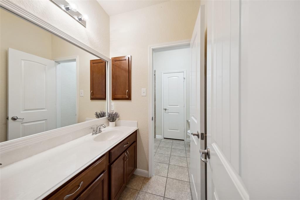 8815 E Windhaven Terrace Trail, Cypress, Texas image 22
