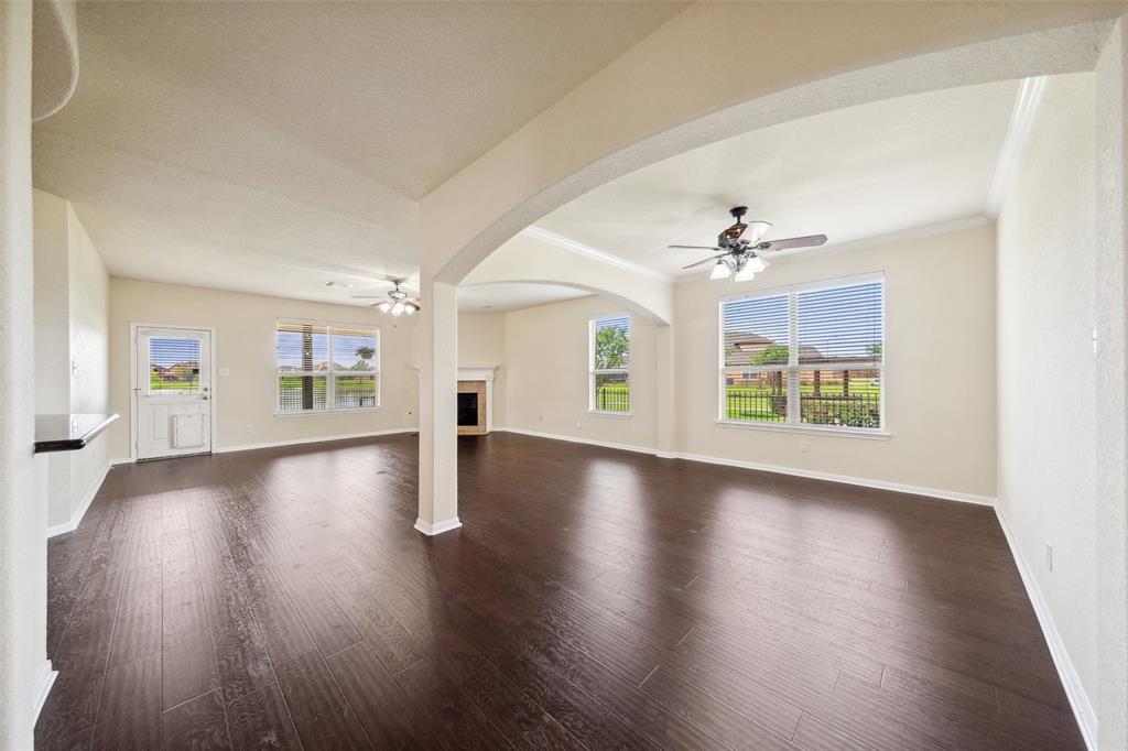 8815 E Windhaven Terrace Trail, Cypress, Texas image 6