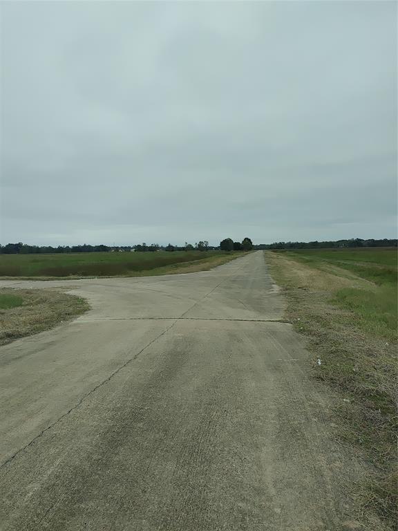 Lot 128 Stampede Trail, Angleton, Texas image 3