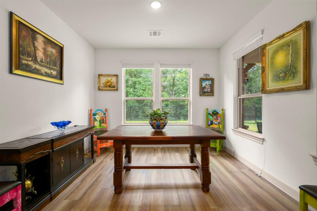 12117 Creekside Villas Court, Conroe, Texas image 19