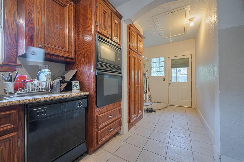 7305 Walker Street, Houston, Texas image 6