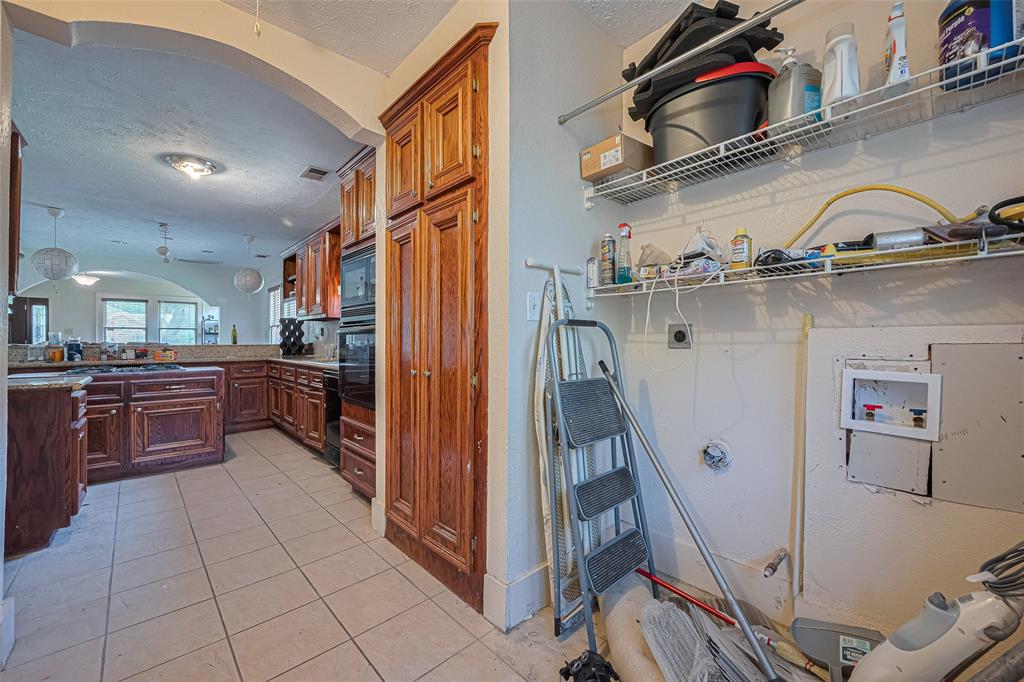 7305 Walker Street, Houston, Texas image 11