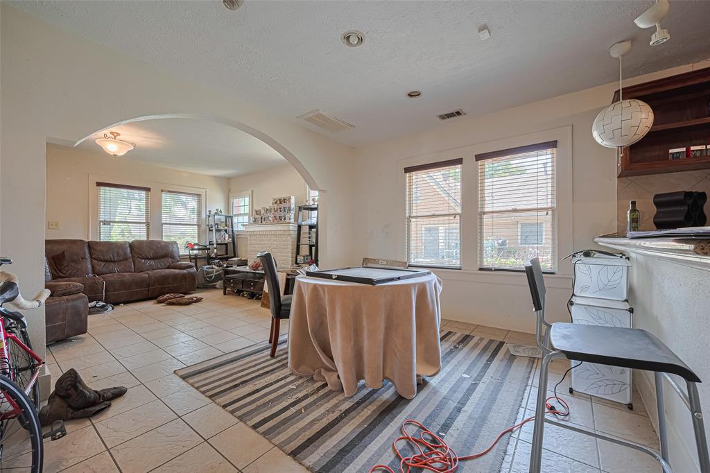 7305 Walker Street, Houston, Texas image 12