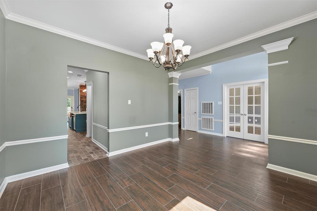 5015 Cottage Glen Court, Kingwood, Texas image 6