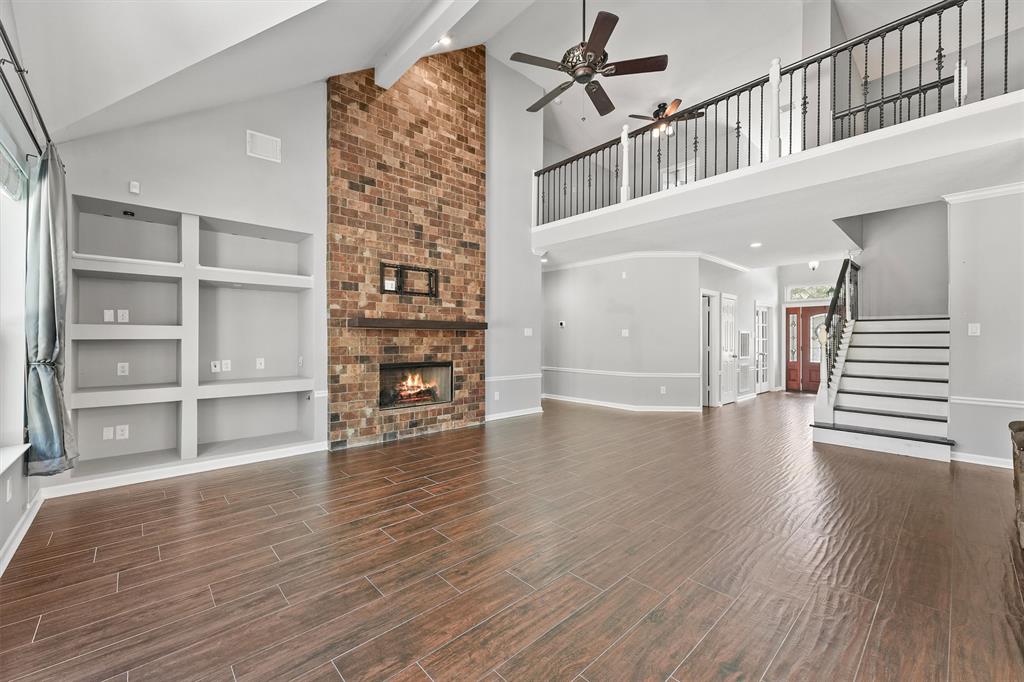 5015 Cottage Glen Court, Kingwood, Texas image 13
