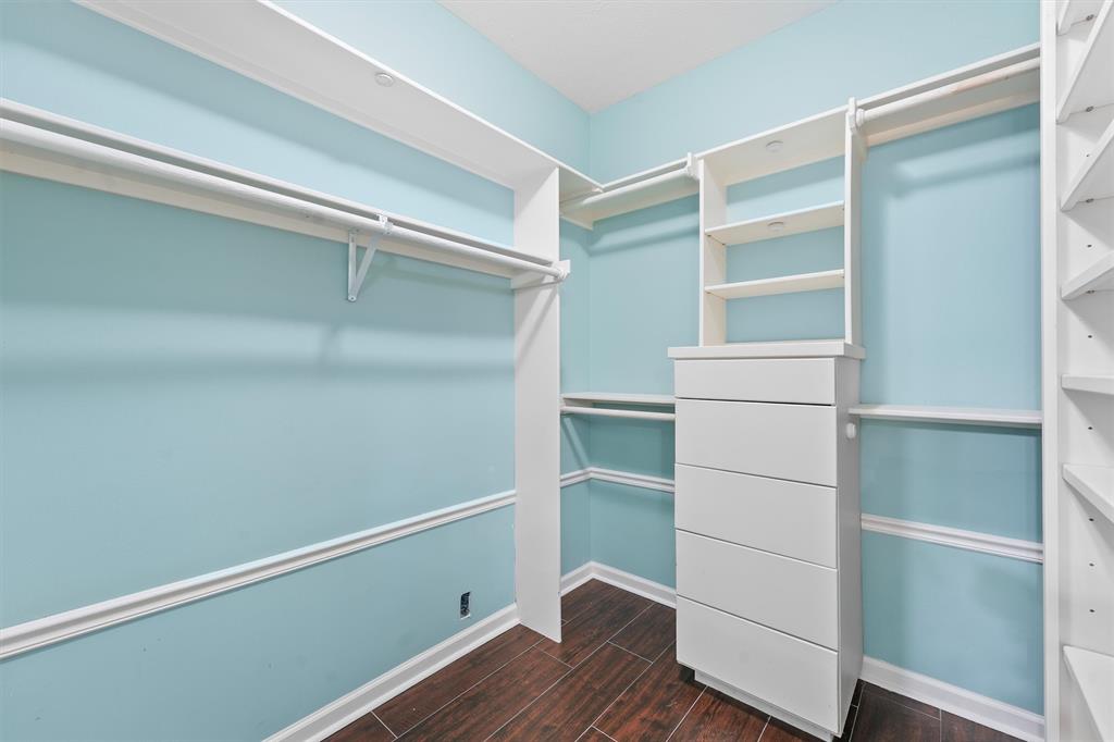5015 Cottage Glen Court, Kingwood, Texas image 26