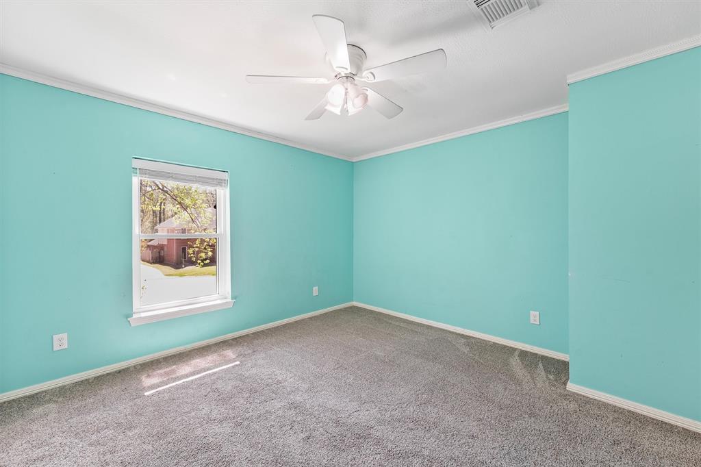 5015 Cottage Glen Court, Kingwood, Texas image 32