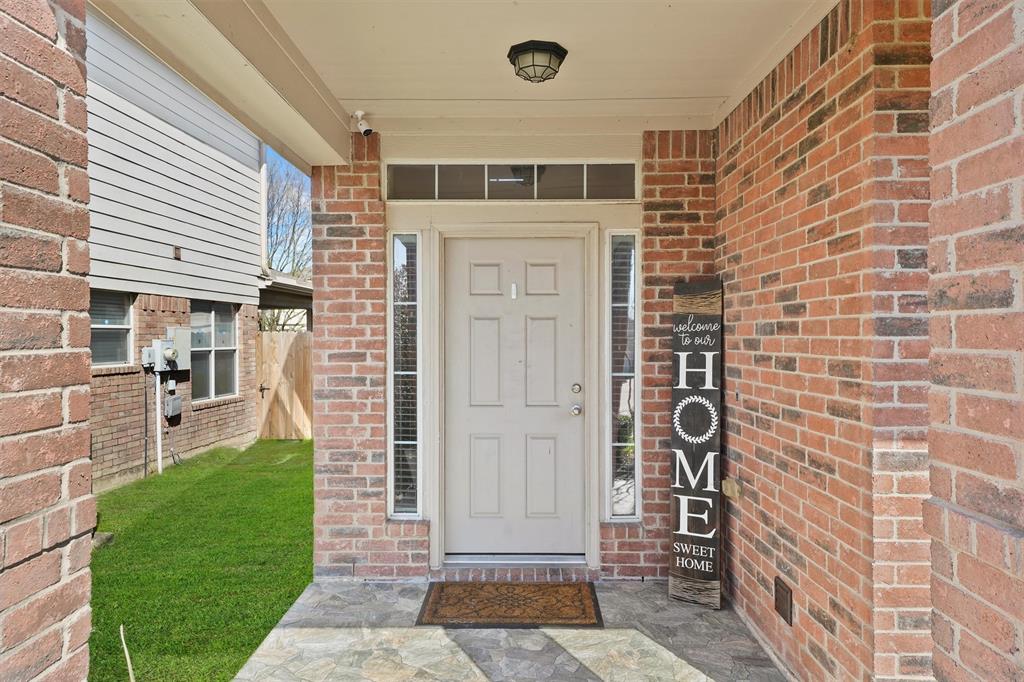 2439 Pinpoint Drive