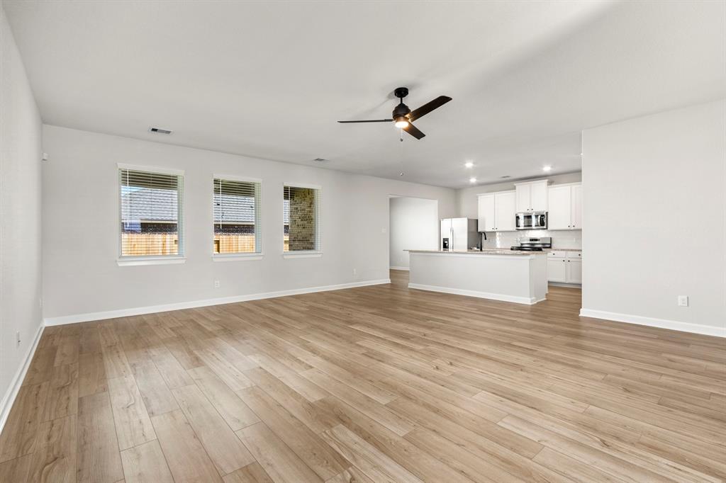 3202 Bolt Rope Drive, Texas City, Texas image 4