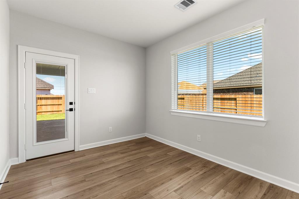 3202 Bolt Rope Drive, Texas City, Texas image 7