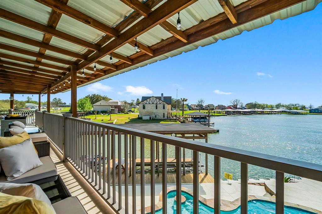 289 Bayview Lane, Livingston, Texas image 39