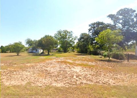 Photo of 0 Olive Branch Street, Glidden, TX 78943 (MLS # 61120596) Photo of 0 Olive Branch Street, Glidden, TX 78943 (MLS # 61120596)