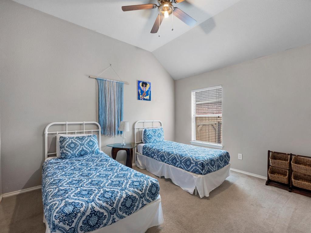2042 Shore Breeze Drive, Pearland, Texas image 23