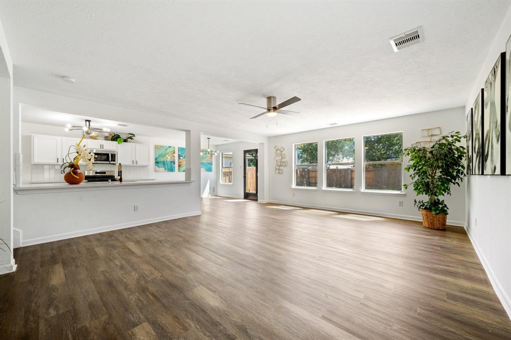Photo 5 of 15 of 20727 Fair Castle Drive house