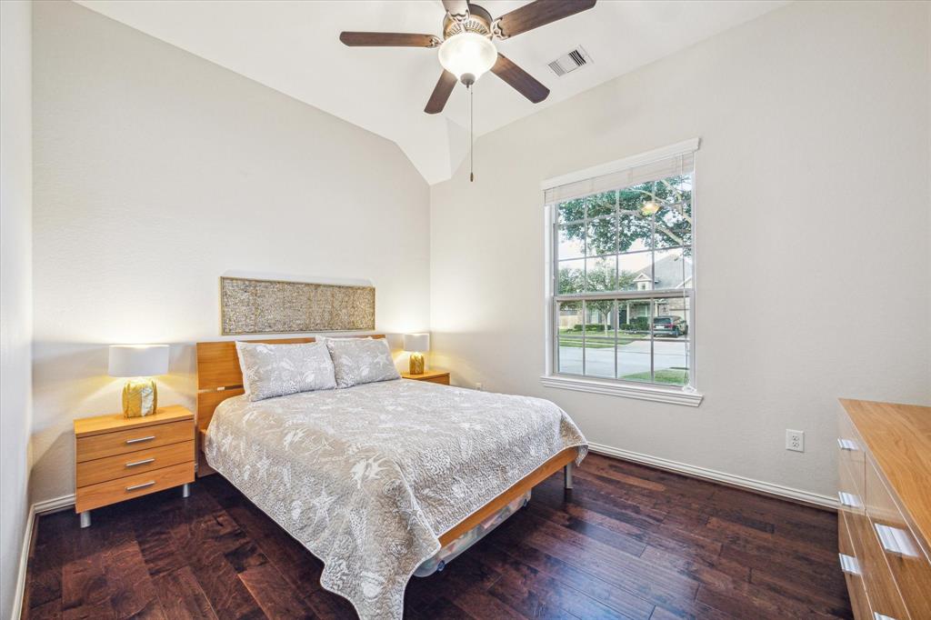 2722 Pepper Landing Lane, Pearland, Texas image 27