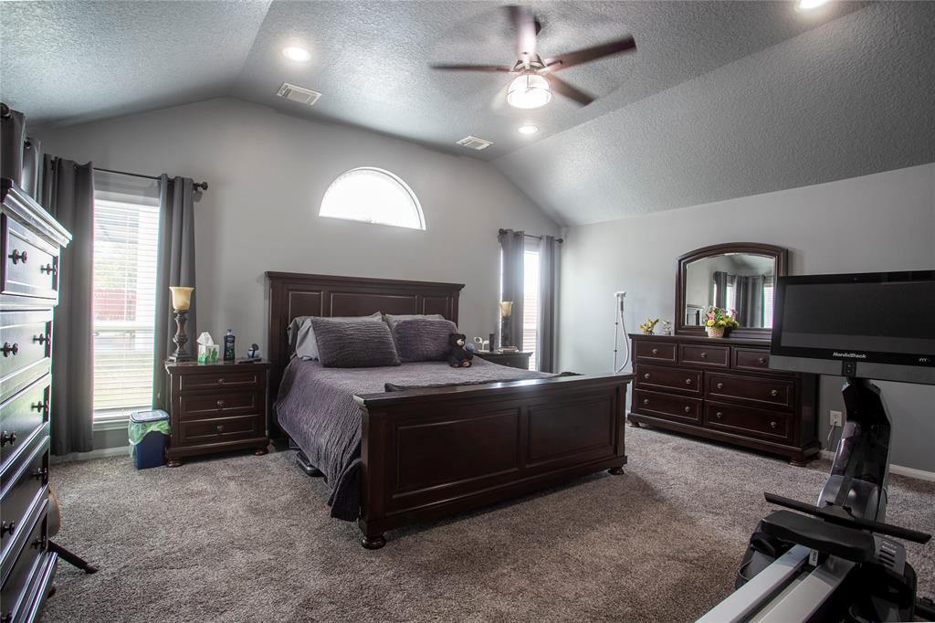 210 S Wharton Street, Louise, Texas image 12