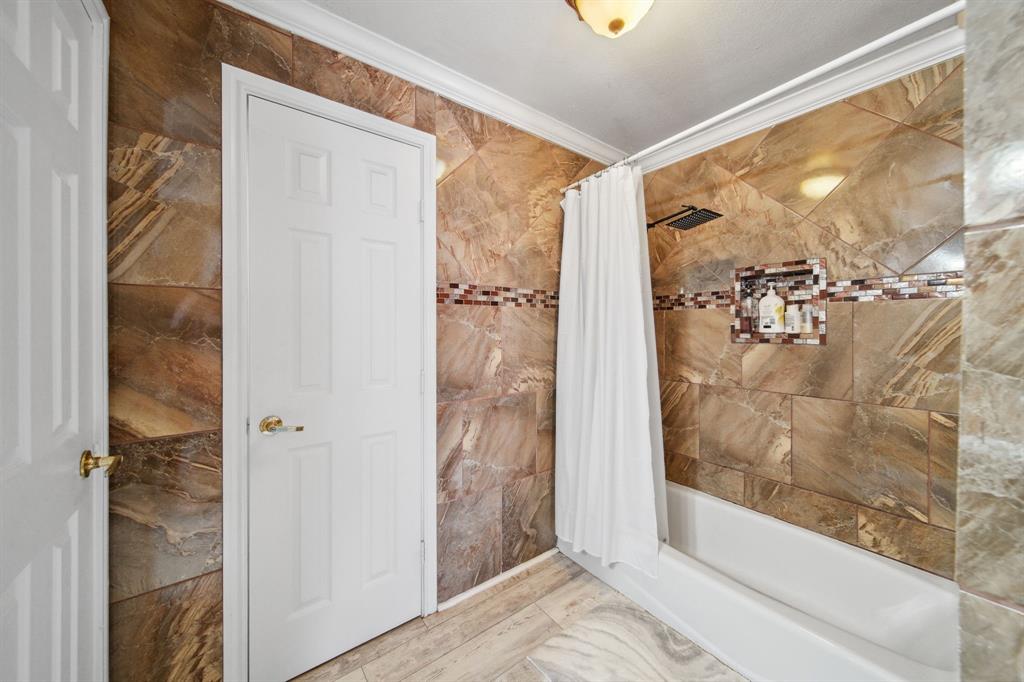 11642 Borderwood Drive, Houston, Texas image 14