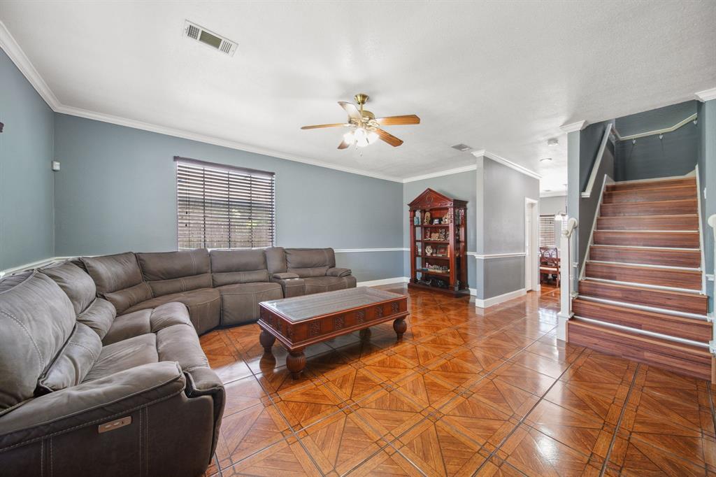 11642 Borderwood Drive, Houston, Texas image 6