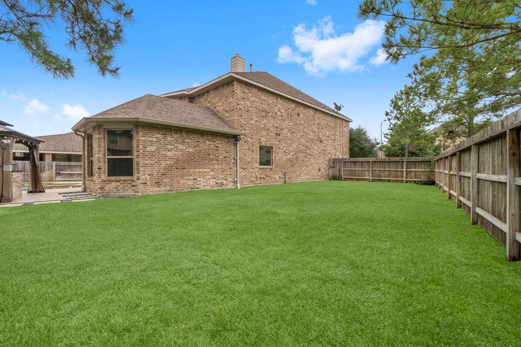 27303 Balson Forest Lane, Spring, Texas image 37