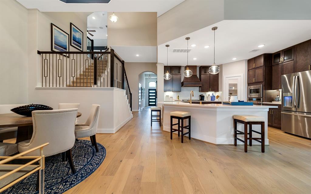 3610 Compass Pointe Court, Angleton, Texas image 11
