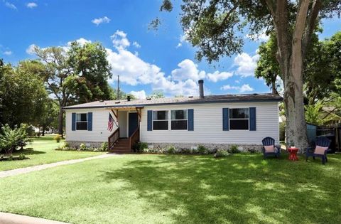 Manufactured Home in Sealy TX 516 Sixth Street.jpg