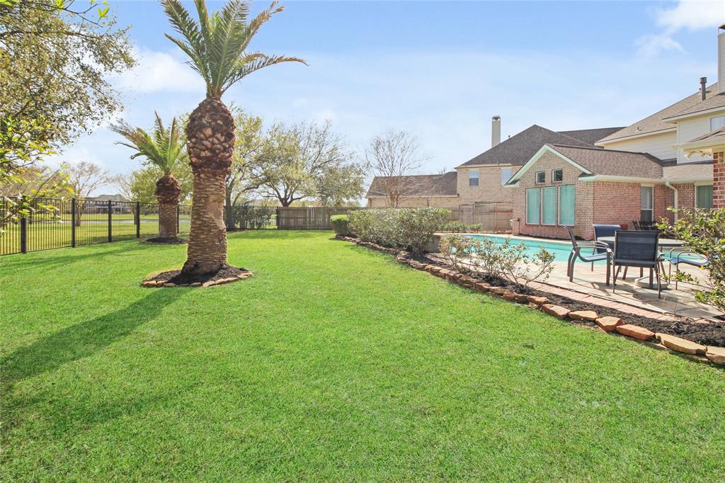12122 Cypress Creek Lakes Drive, Cypress, Texas image 40