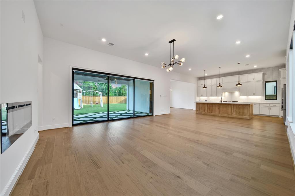 28272 Woodley Drive