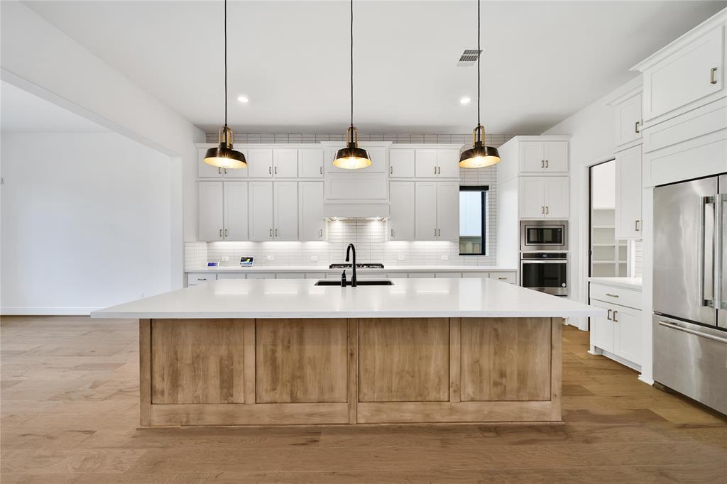 28272 Woodley Drive