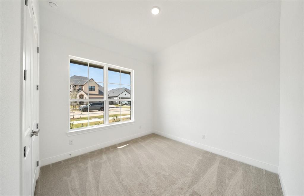 6119 Lush Pasture Lane, Manvel, Texas image 4