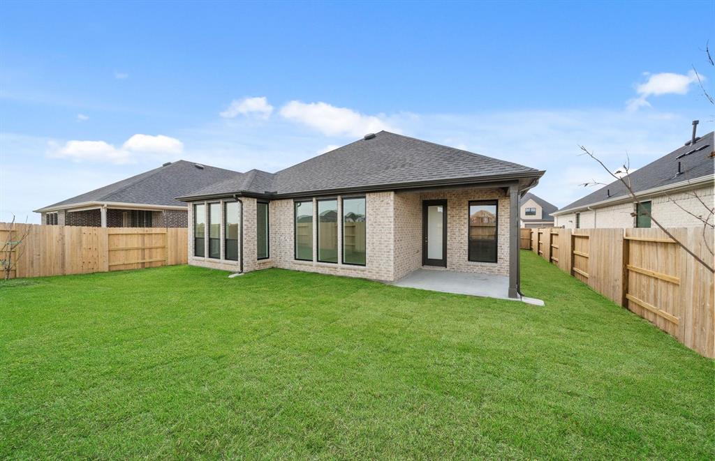 6119 Lush Pasture Lane, Manvel, Texas image 27
