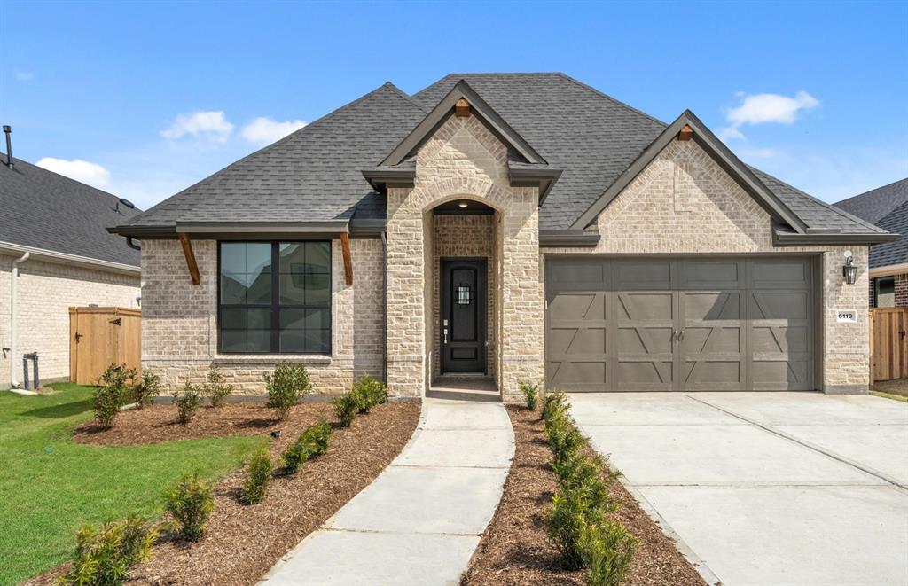 6119 Lush Pasture Lane, Manvel, Texas image 1