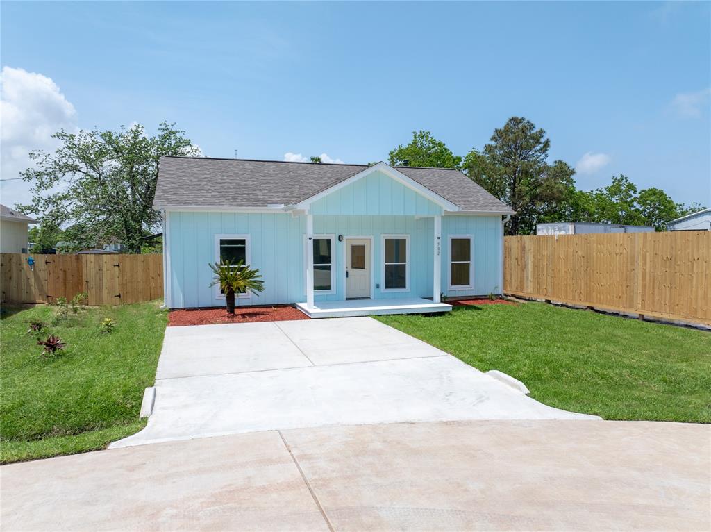502 Jenni Lane, San Leon, Texas image 2