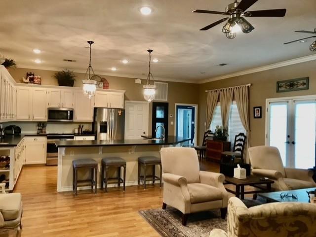 2988 Center Hill Circle, Bellville, Texas image 9