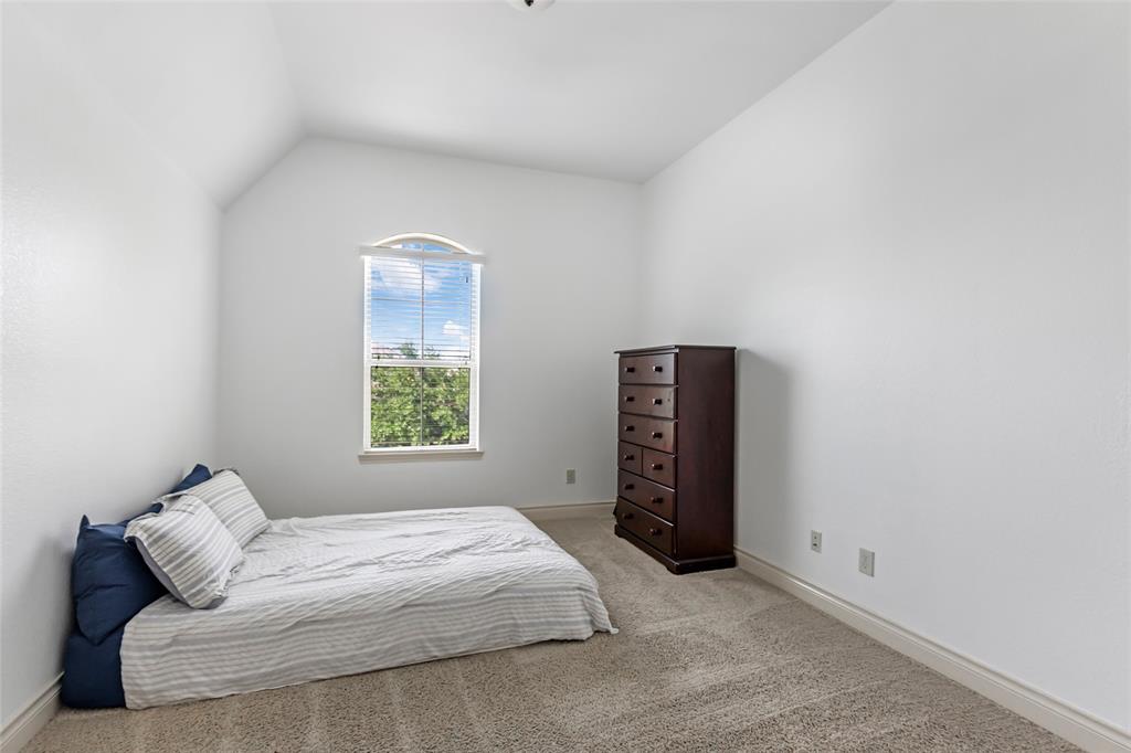 12500 Ivy Run Lane, Pearland, Texas image 29