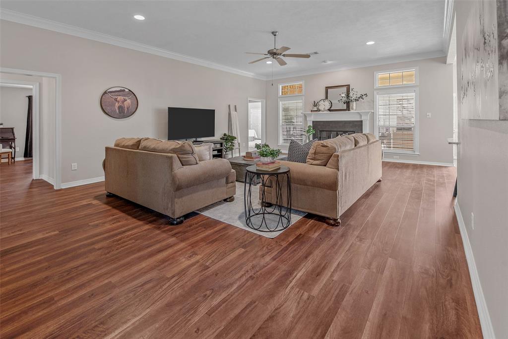 3808 Williams Bend, Bryan, Texas image 4