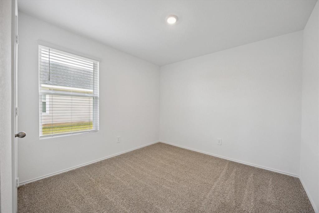 2205 Laurel Bloom Ln Ln, Sealy, Texas image 11