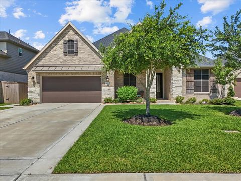 Single Family Residence in La Porte TX 707 Turner Cove Court 1.jpg