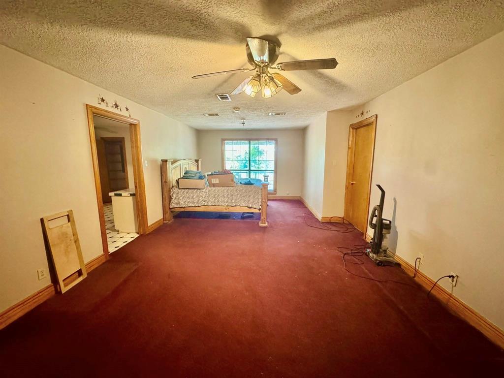 179 County Road 4587, Spurger, Texas image 41
