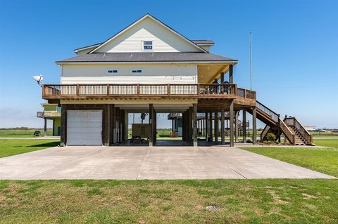 A home in Crystal Beach