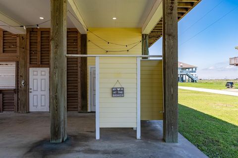 A home in Crystal Beach