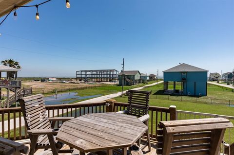 A home in Crystal Beach