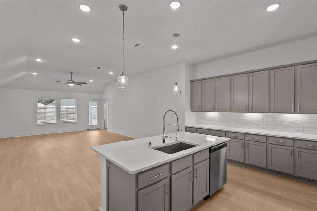 10121 Raven Path, Montgomery, Texas image 15
