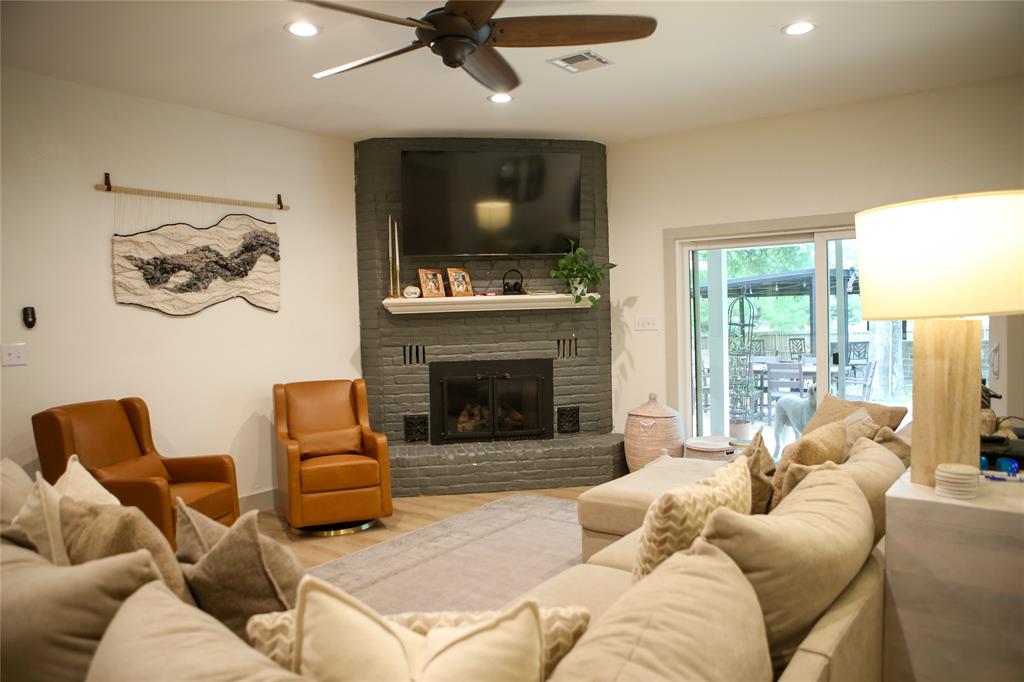 2502 Rhapsody Road, Brenham, Texas image 9