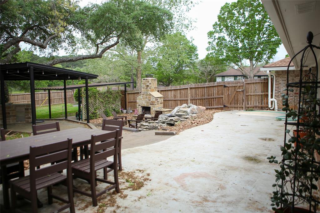 2502 Rhapsody Road, Brenham, Texas image 32