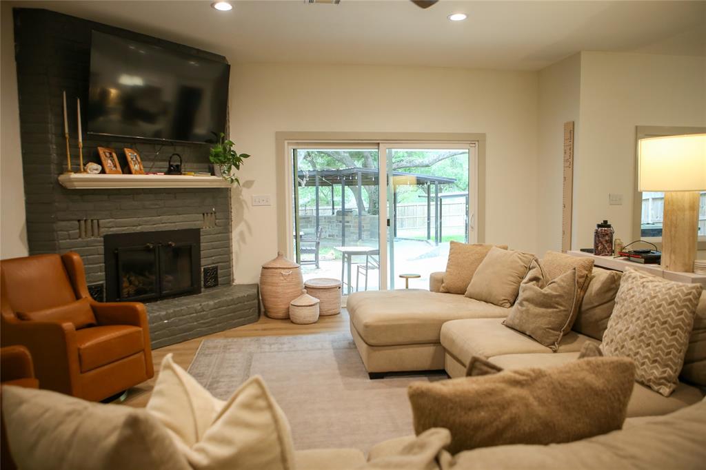 2502 Rhapsody Road, Brenham, Texas image 10
