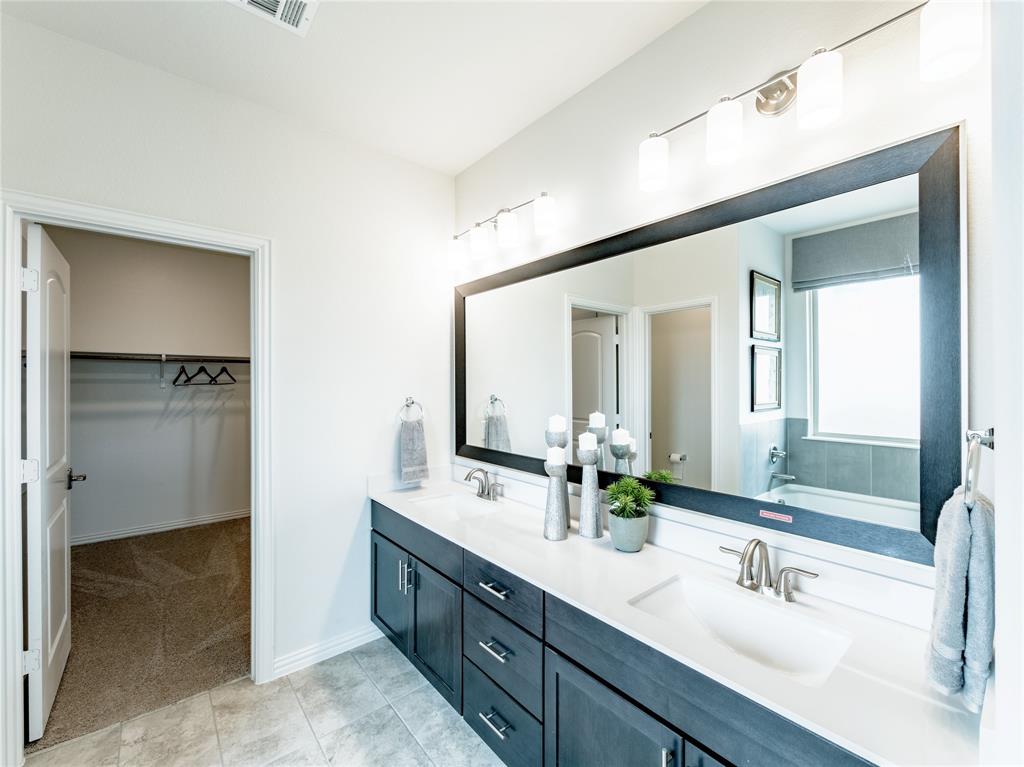 23403 Malbec Drive, Alvin, Texas image 10
