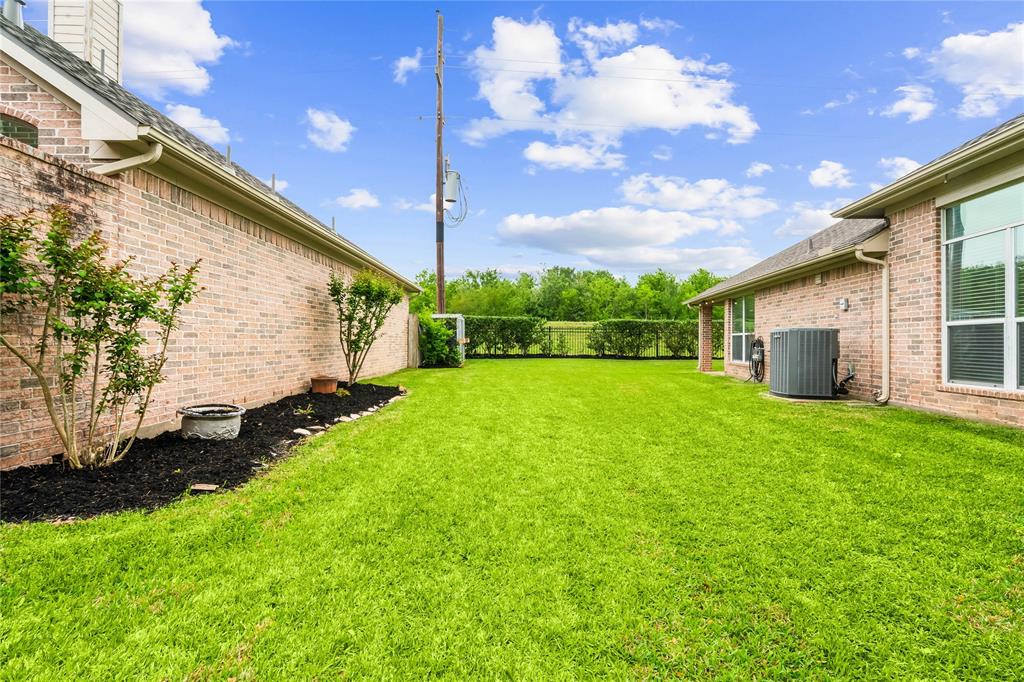 2534 Princeton Drive, Pearland, Texas image 36