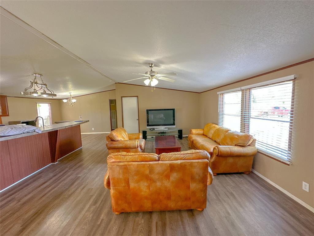 17109 Mclean Road, Pearland, Texas image 6
